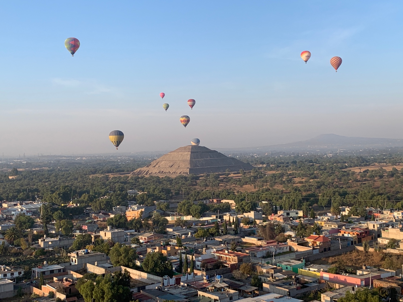 Hot-air balloon Teotihuacan Mexico